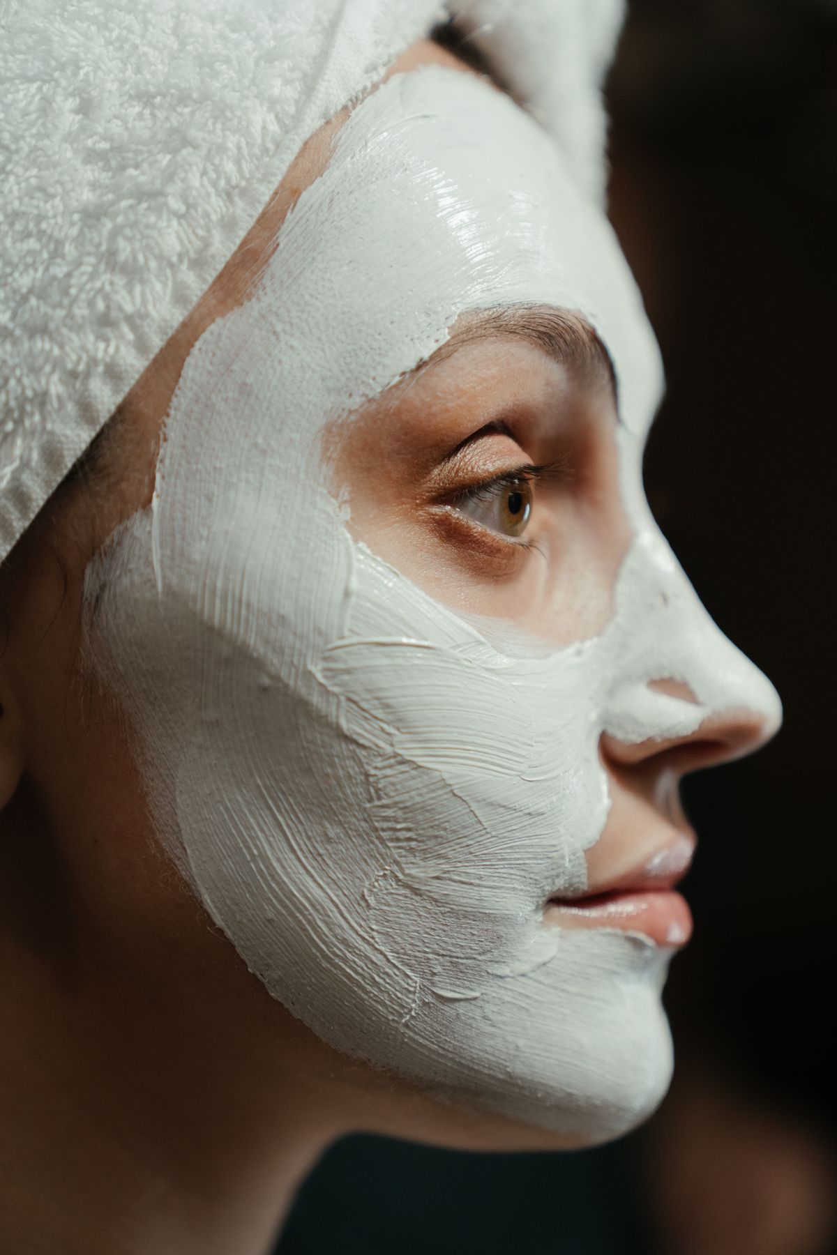 Tratamiento facial profesional en el spa