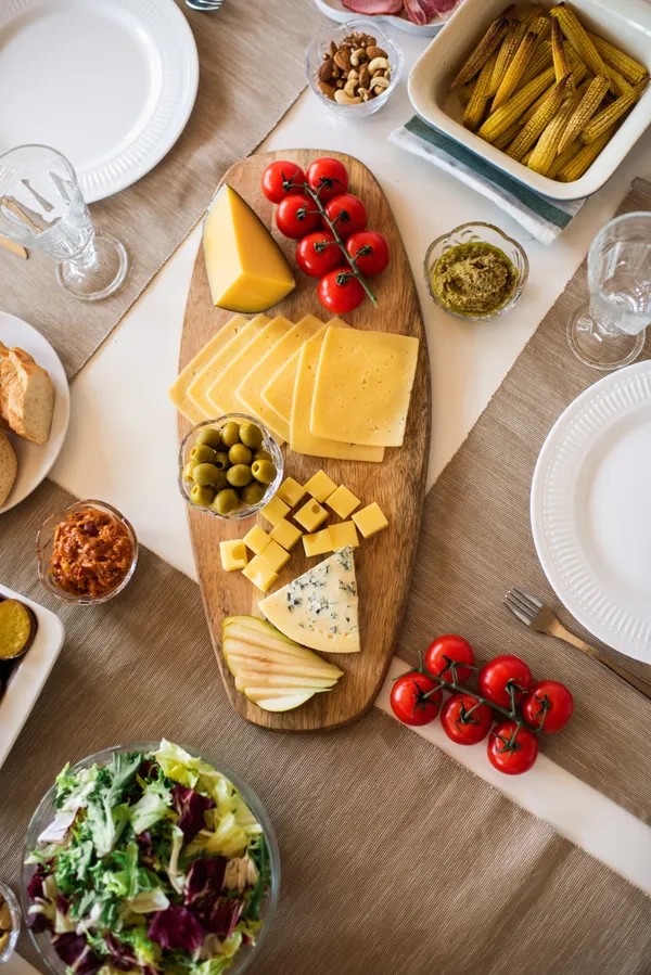 Tabla de quesos y tapas